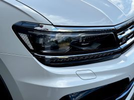 Volkswagen Tiguan R line 2.0 TSI DSG 4Motion /LED/ACC/AHK/ in Weiß als SUV/Geländewagen/Pickup - Fahrzeugfoto 29