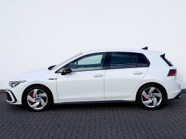 Volkswagen Golf 8 Lim. GTI /DSG/NAVI/LED/1.HAND/GARANTIE/ in Weiß als Limousine - Fahrzeugfoto 8