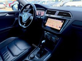 Volkswagen Tiguan Allspace R line 2.0 TDI DSG 4Motion in Grau als SUV/Geländewagen/Pickup - Fahrzeugfoto 12