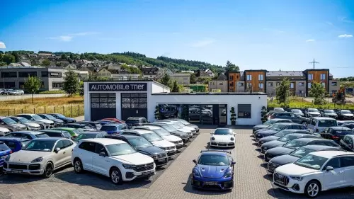 Automobile Trier Luftaufnahme Autohof 2025